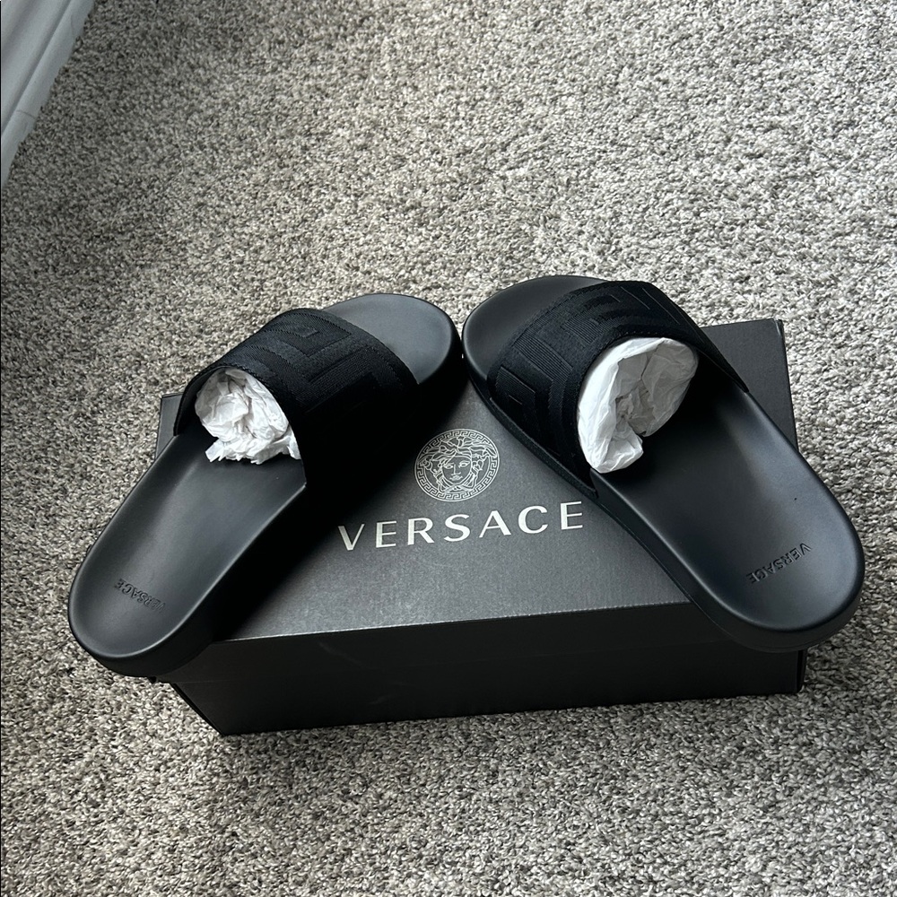 Versace Slides